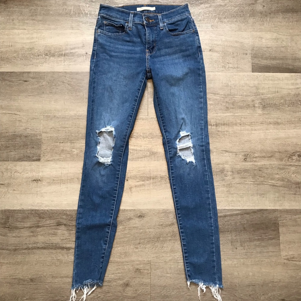 Levi’s 701 Super Skinny Distressed Jeans